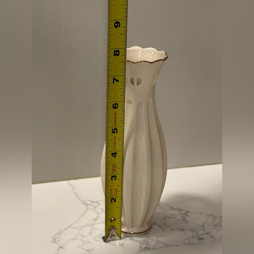 Lenox Ivory and Gold Trim Bud Vase - Picture 6 of 6